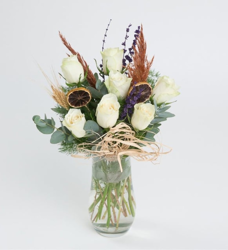 Kristal vazoda ithal güller