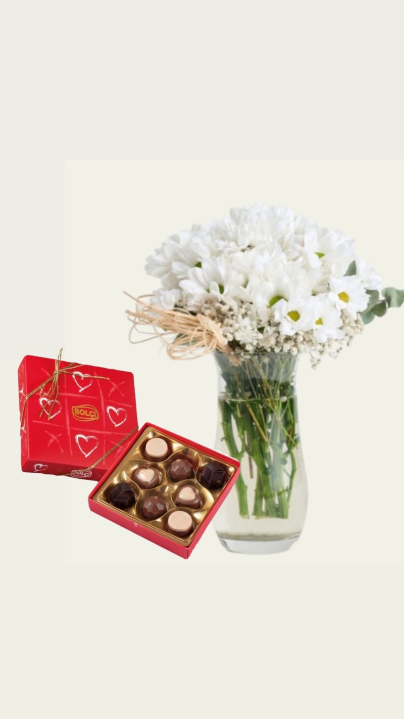 Silindir Vazoda Papatya ve Love Çikolata