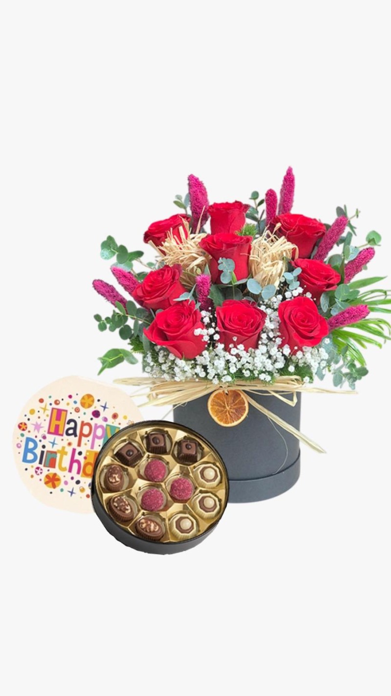 Kutuda Kırmızı Güller & Doğum Günü Temalı Çikolata