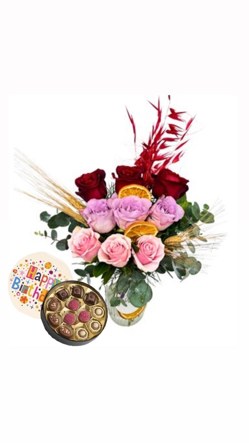 Vazoda Renkli Güller & Doğum Günü Temalı Çikolata