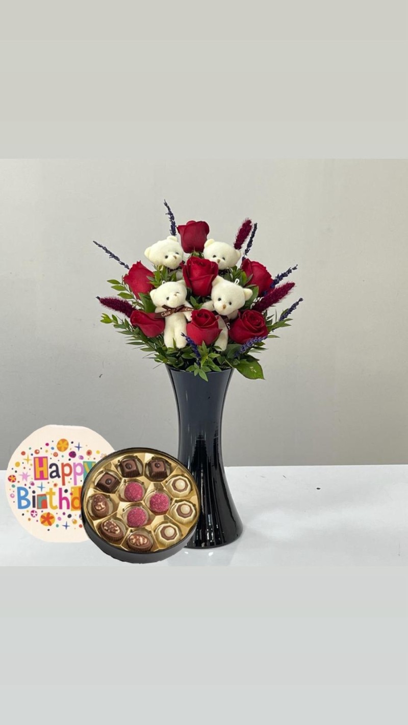 Vazoda Güller ve Ayıcıklar & Doğum Günü Temalı Çikolata